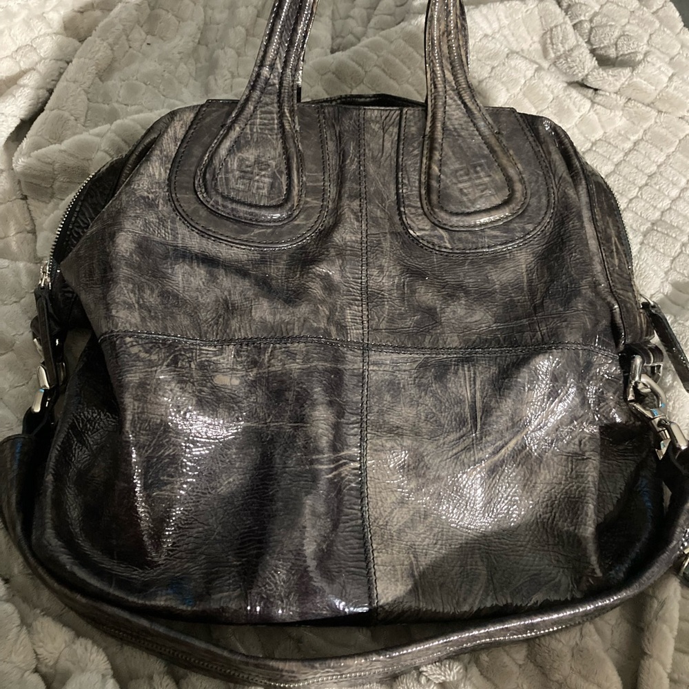 Givenchy Patent leather Medium Nightingale